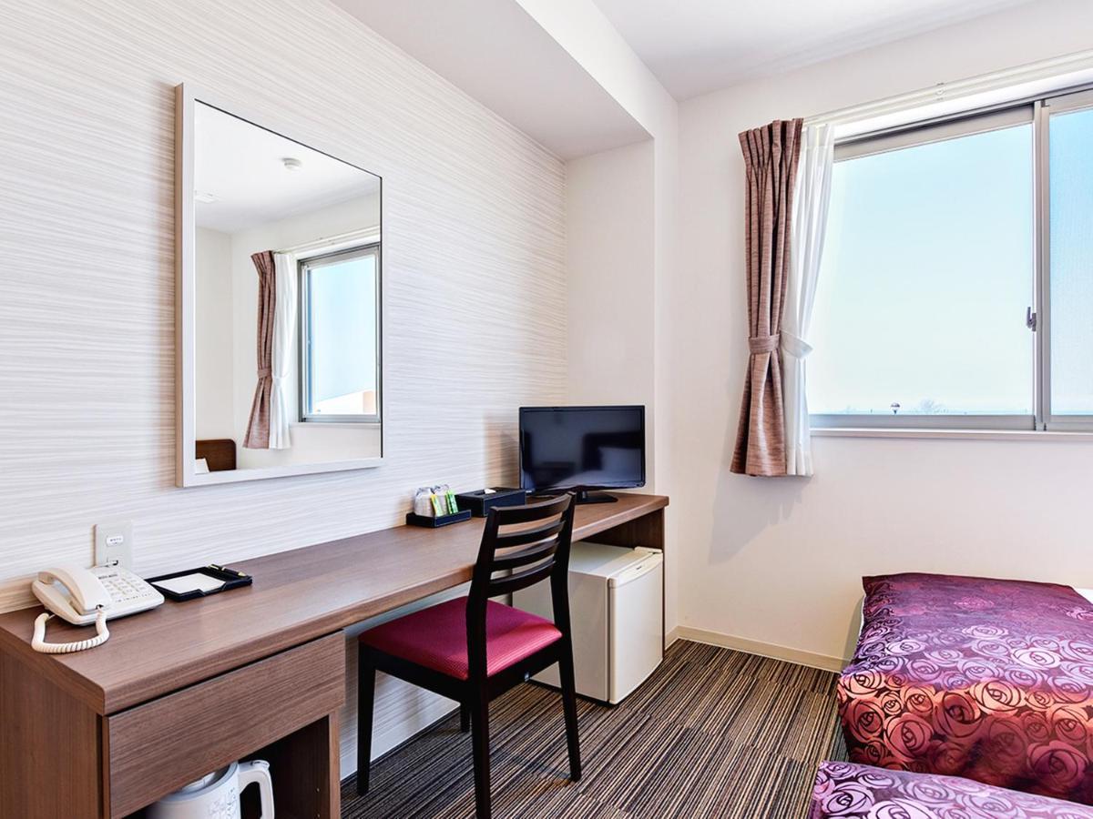Uchinadamachi Cycling Terminal Hotel ภายนอก รูปภาพ